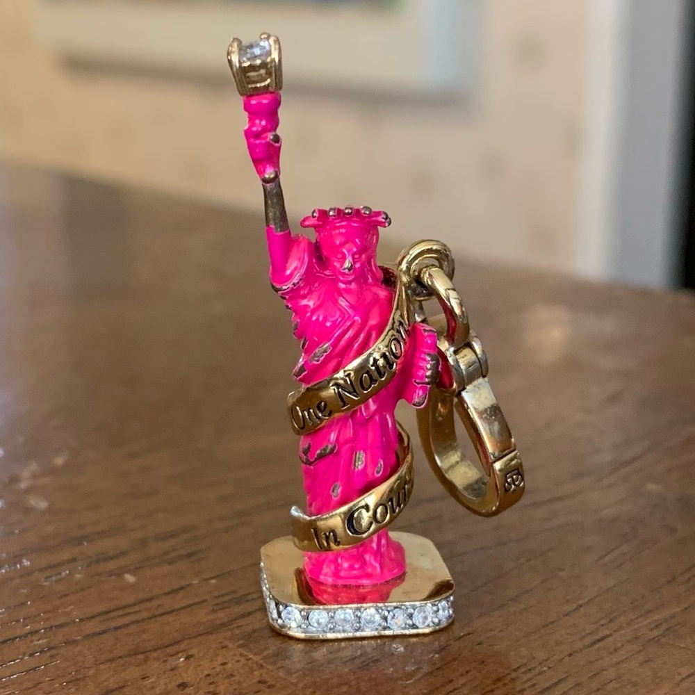 Rare Juicy Couture Statue of Liberty Charm Bracelet